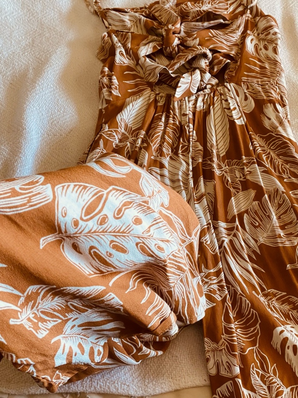 Moon River Terracotta Leaf Wide-Leg Jumpsuit with Pockets - Picture 8 of 9